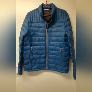 Men's Tommy Hilfiger puffer jacket - size medium.